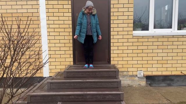 Уличная лестница смотреть онлайн