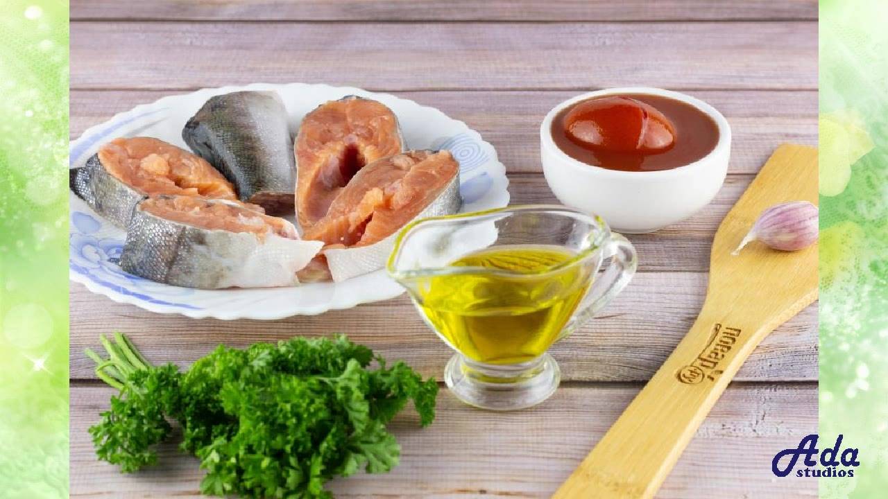 Это идеально! Аппетитная и сочная горбуша, тушеная в пикантном томатном соусе! Рецепт подкупает прос