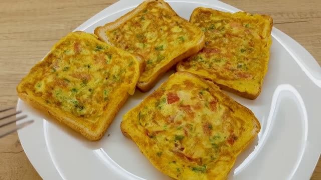 Быстрый, легкий и сытный рецепт завтрака, фаршированные бутерброды.