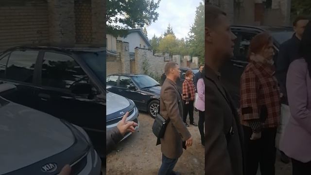 9.9.2021 ЖЁСТКОЕ ЗАДЕРЖАНИЕ НА ПРЕССКОНФЕРЕНЦИИ  СОТРУДНИКАМИ ПОЛИЦИИ И РОСГВАРДИИ.