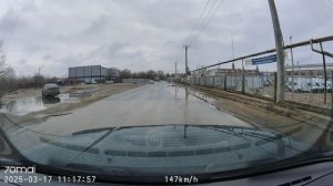 Весенние дорогие и ямы на дорогах пром. зоны города Тольятти