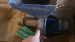 Дела на 18 марта 2025 корморезка, чистить птичник, кормить и т.д.