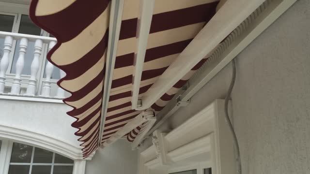 Террасная маркиза Ventura с электроприводом