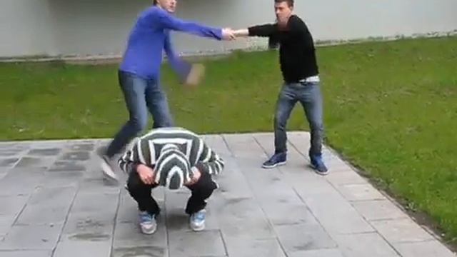 Electro Dance New 2009 Taiffun @ WhiteKiss @ Sm3l смотреть онлайн