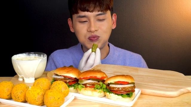 ASMR 뿌링뿌링치즈볼 미니햄버거  에그 게살 샐러드 샌드위치 먹방! Mini Burger With Cheese Ball Egg Salad Sandwich MuKBang!