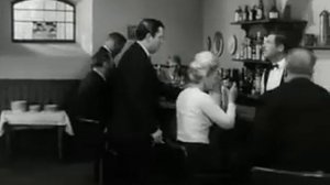 Встреча Штирлица с женой в кафе "Elefant". Фрагмент.