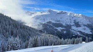 Самый красивый поезд Швейцарии в снегу - Kleine Scheidegg, Заснеженные живописные виды Альп