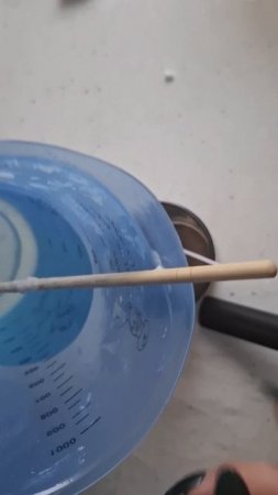 Заливаю свечу из кокосового воска.