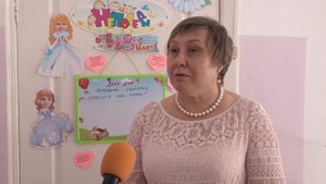 В детском саду Жемчужинка с Международным женским днем поздравили мам, бабушек и воспитателей