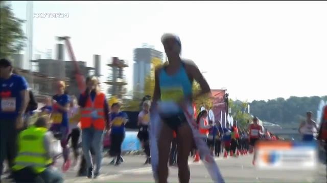 Спецпроект «Мама»: Сардана Трофимова о своей семье и карьере смотреть онлайн