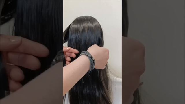 Простые причёски с трендовыми заколками весна-лето 2025, закажи на Wildberries по ссылке в описании