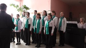 Я хочу, чтобы не было больше войны. На горе то калина.