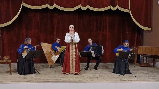 р.н.п. "Я любила сокола" (Дарья Киркова и анс. "Царёво городище")