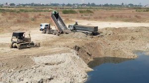 Строительство, засыпка песком, обзор