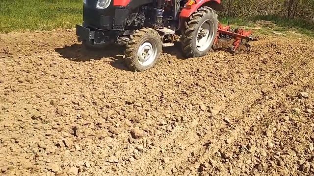 Юто 244 в роботі. Один день роботи на YTO 244 в одному відео. смотреть онлайн