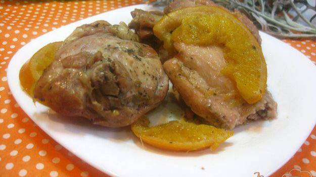 Запеченная курица с апельсинами в соевом соусе