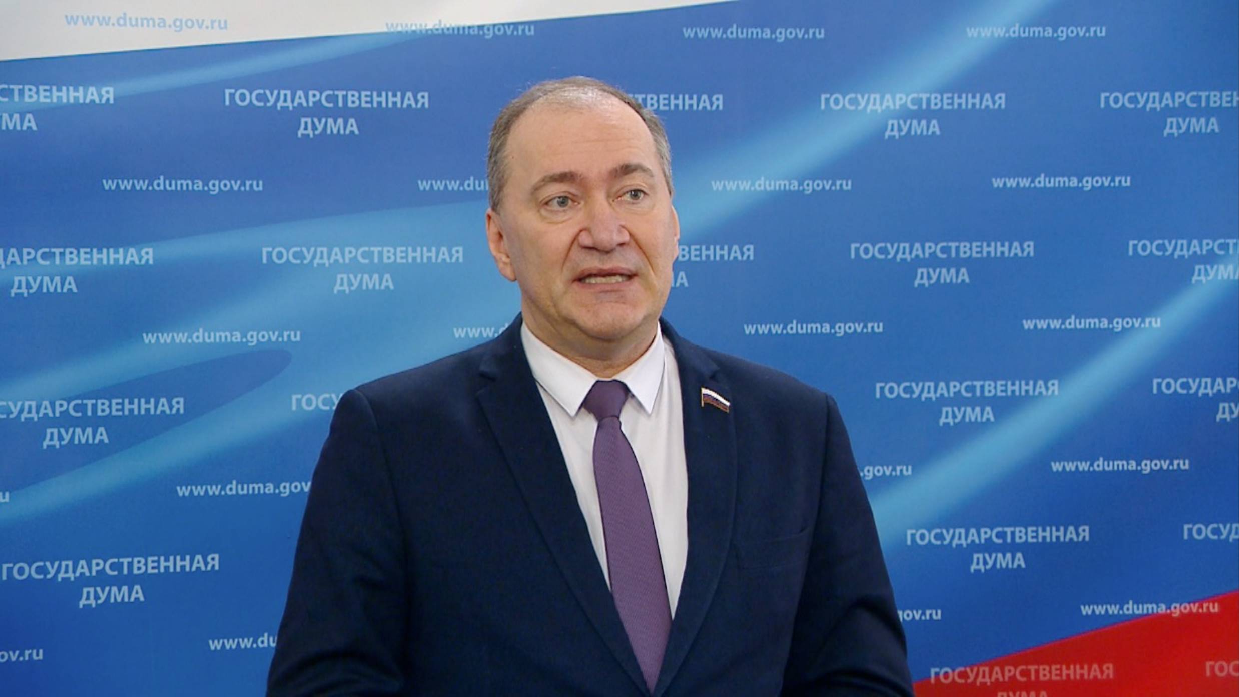 ДЕПУТАТЫ «ЕДИНОЙ РОССИИ» ПОЗДРАВЛЯЮТ С ДНЕМ ВОССОЕДИНЕНИЯ КРЫМА С РОССИЕЙ смотреть онлайн