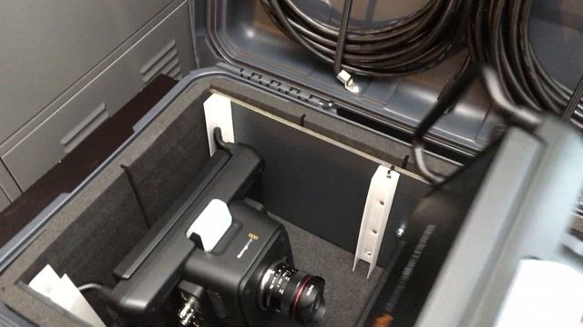 Ridiculous simple DIY carry on case solution for my new Blackmagic Studio Cameras смотреть онлайн