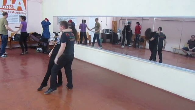 Слава и марина zouk class in dance studio DancA 30 10 15 протанцовочка смотреть онлайн