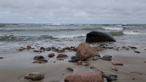 Море шумит