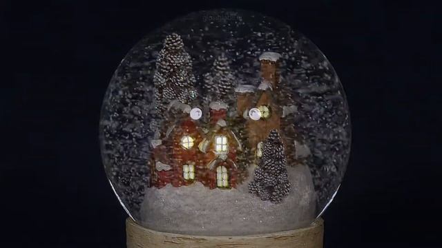 Стеклянный шар со снегом "Дом сов" смотреть онлайн