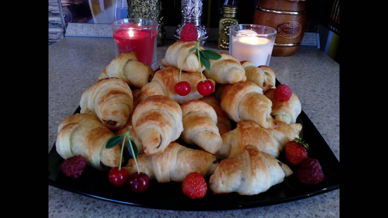 Круассаны с орехами и сгущёнкой! смотреть онлайн