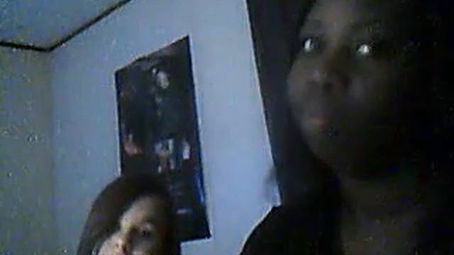 females and drama/the hatred that black women have against white women dating black men смотреть онлайн