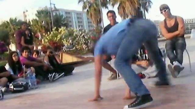 roberto vs bboy bob (break dance lanzarote) смотреть онлайн