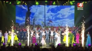 «Мир нашему дому» (муз. Е.Олейник, сл. Ю.Быкова) Ангелина и Виктория Волковы, Ульяна Шелох.