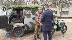 Бойцу с позывным «Ральф» из Башкортостана передали автомобиль УАЗ и кроссовый мотоцикл