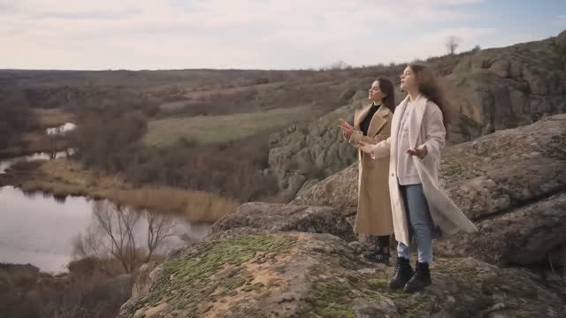 Буду Прославлять Христианские песни смотреть онлайн