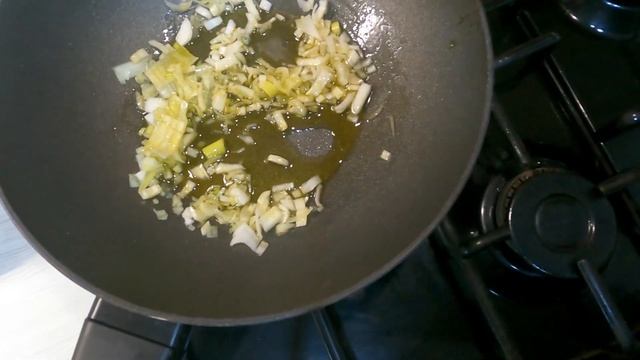 PASTA AL PROFUMO DI BOSCO CON SALSA TARTUFATA ED ARANCIA смотреть онлайн