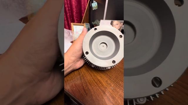 Исузу Форвард оригинальная муфта вентилятора охлаждения двигателя.