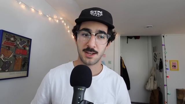 The Books That Made Me Who I Am at 25 смотреть онлайн