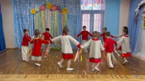 Весну звали