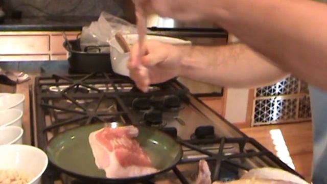 A Mouth-Watering Thanksgiving Turkey Recipe with or without Stuffing!! смотреть онлайн