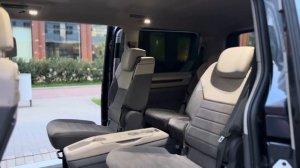 Volkswagen Multivan (2024) семейный автомобиль