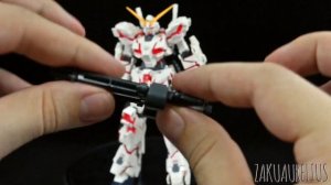 744 - HGUC Full Armor Unicorn Gundam [Destroy Mode/Red Color Ver.] (OOB Review)