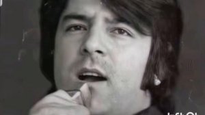 AHMAD ZAHIR CHI KHELAF SAR ZAD AZ MA احمد ظاهر چه خلاف سرزد از ما که در سرای بستی💚💚💚