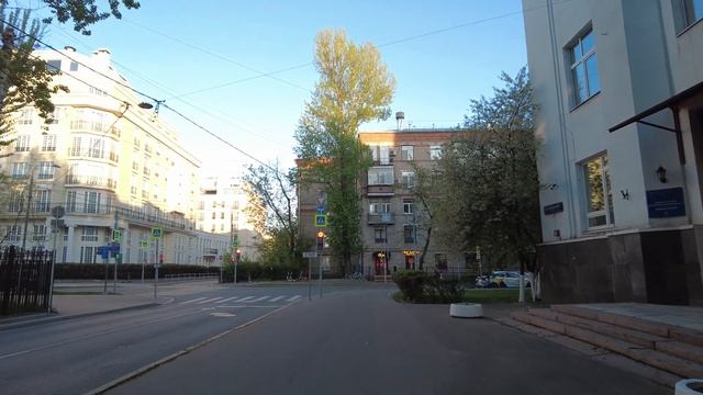 Хамовники – прогулка по району. Парк Новодевичьи Пруды. Усадьба Трубецких