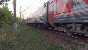 Приветливая бригада ЭП1П-050 с поездом №231 Ейск-Москва
