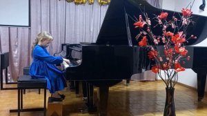 Чекменева Александра ,,Охота за бабочкой" И.Иордан