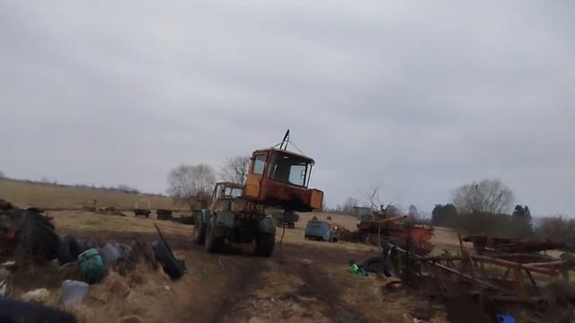 УСТАНОВКА КАБИНЫ НА ТРАКТОР ДТ-75 Б/СКОРО ПОМЧИТ.