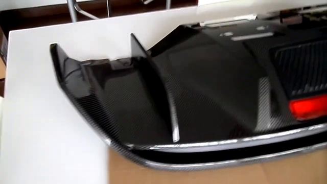 Audi R8 V10 Special Edition Carbon Fibre Diffuser смотреть онлайн