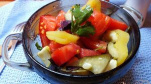 Теплый овощной салат