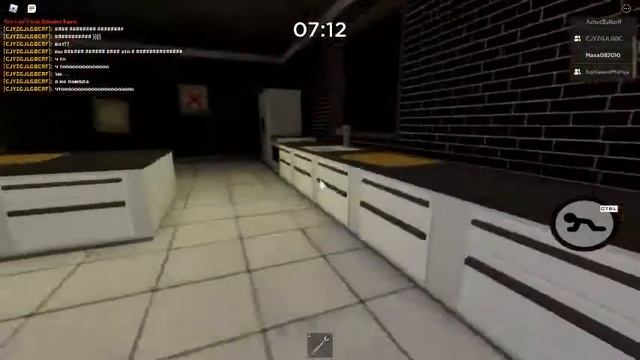 Я одна играю в Piggy смотреть онлайн