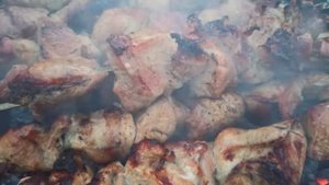 КАК ВКУСНО И ПРОСТО ЗАМАРИНОВАТЬ МЯСО ДЛЯ ШАШЛЫКА!!! СУПЕР ВКУСНЫЙ МАРИНАД ДЛЯ ШАШЛЫКА ИЗ СВИНИНЫ!