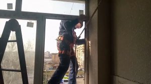 Установка кондиционера из окна