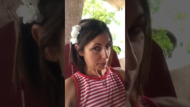 A little reminder to Be With It. 🧘🏽♀️ смотреть онлайн