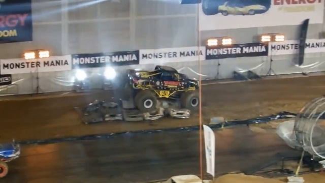 Monster Mania 23 03 13 смотреть онлайн